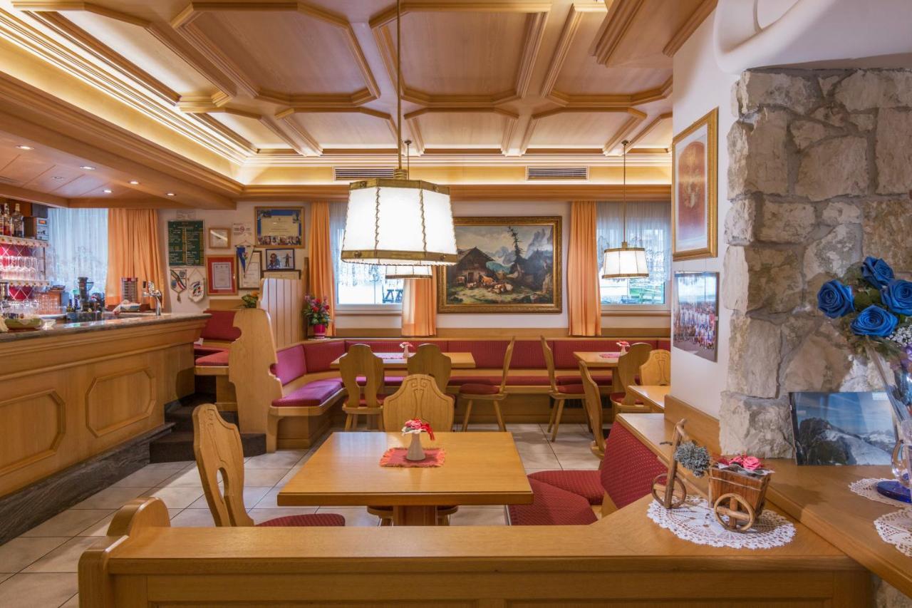 Hotel Ramon Кампителло-ди-Фасса Экстерьер фото
