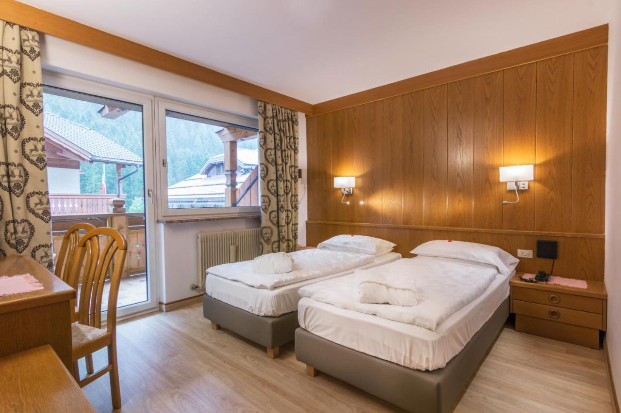 Hotel Ramon Кампителло-ди-Фасса Экстерьер фото