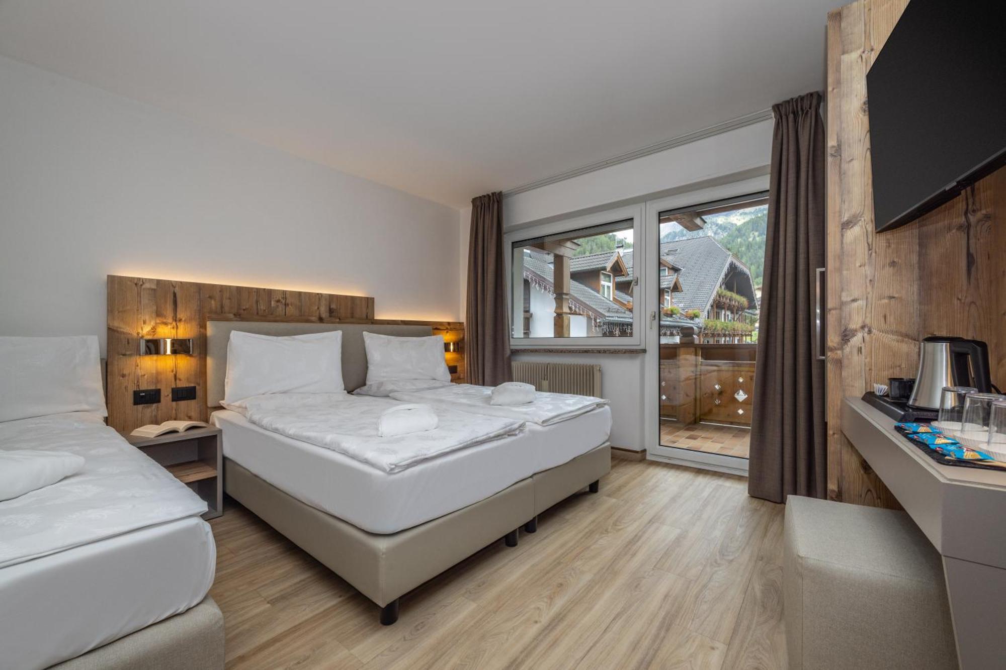 Hotel Ramon Кампителло-ди-Фасса Экстерьер фото